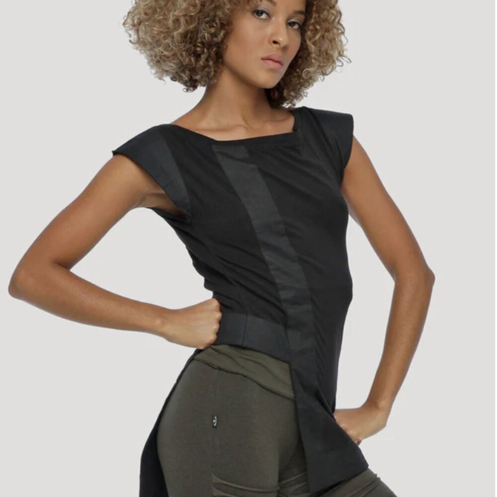 Black Venus Sleeveless Tunic Asymetrical by Psylo